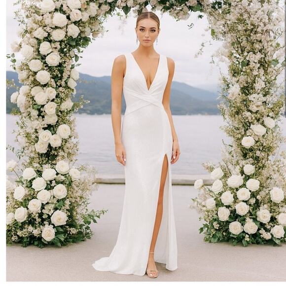 MAC DUGGAL Dress Size 8 Evening Gown Sequin NEW White V Neck Wrap Waist - Picture 1 of 8